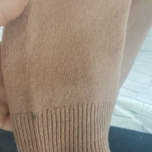 Vince Womens Small Cashmere Sweater Crewneck Rose Color Slim Cut - Picture 3 of 7